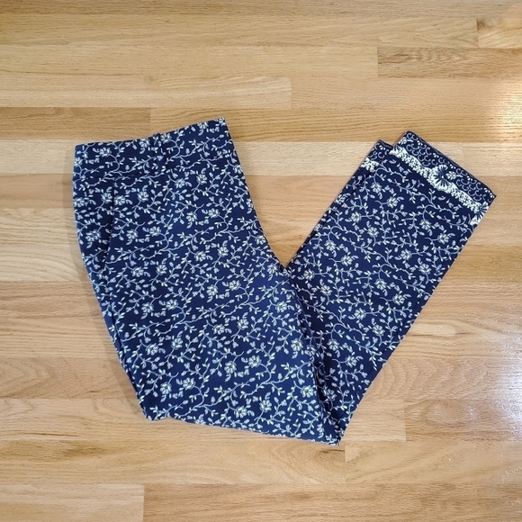 Loft Marisa Fit Skinny Pants in Navy Floral Print - Picture 8 of 11